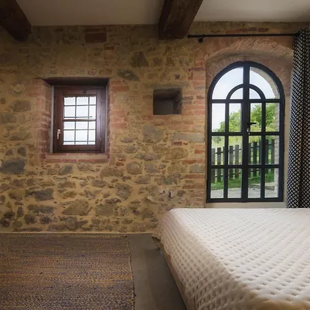 La Vecchia Pieve 8, Emma * Castiglione della Valle