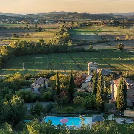 La Vecchia Pieve 8, Emma *