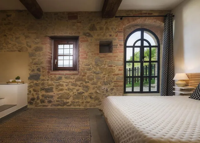 La Vecchia Pieve 8, Emma * Castiglione della Valle