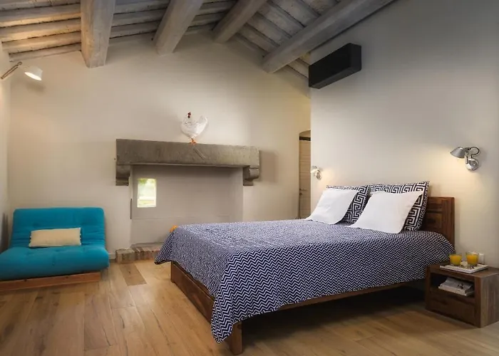 La Vecchia Pieve 8, Emma * Castiglione della Valle