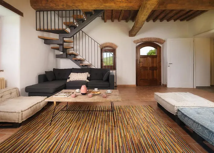 La Vecchia Pieve 8, Emma *